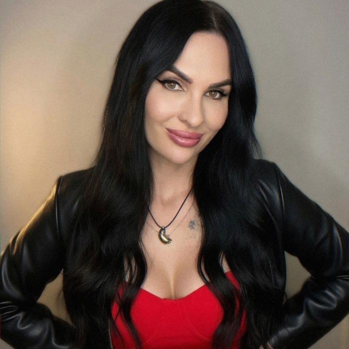 Charming lady Karyna, 37 yrs.old from Kremenchug, Ukraine Charming lady Karyna, 37 yrs.old from Kremenchug, Ukraine