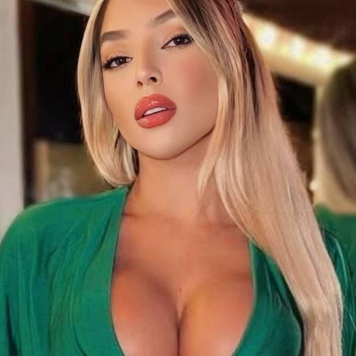 Hot mail order bride Caroline, 22 yrs.old from Sao Paulo, Brazil