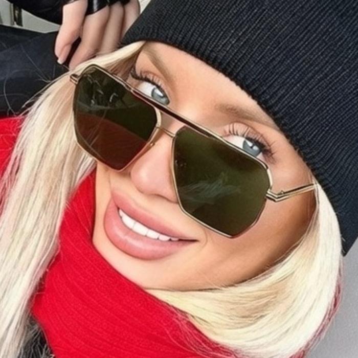 Amazing wife Julianna, 33 yrs.old from Brussel, Belgium