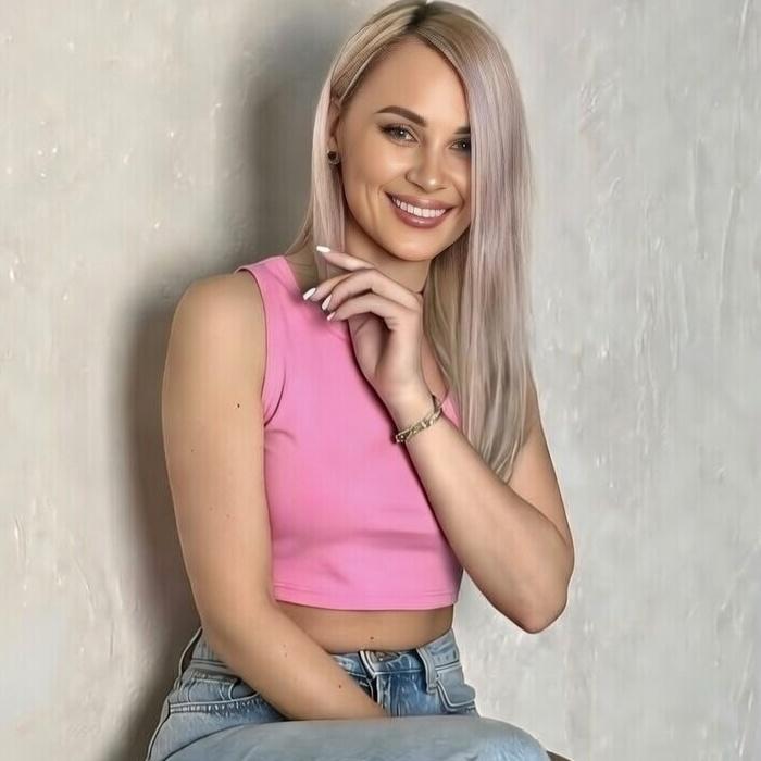 Beautiful bride Halyna, 44 yrs.old from Odessa, Ukraine