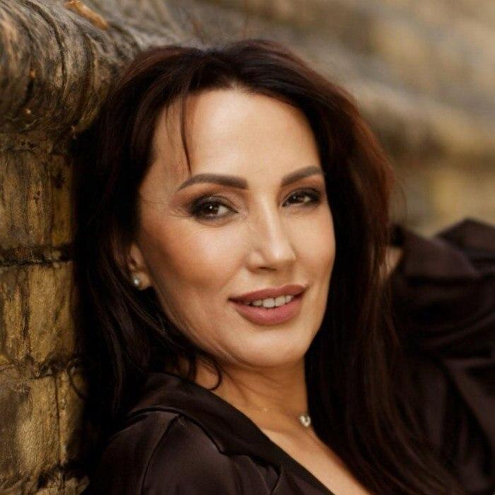 Hot miss Olena, 54 yrs.old from Kremenchuk, Ukraine