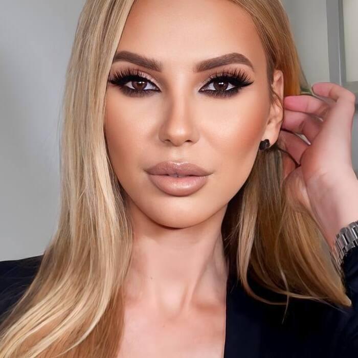 Charming bride Marina, 38 yrs.old from Kiev, Ukraine