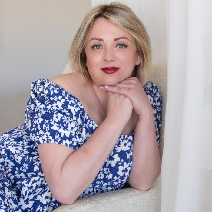 Pretty mail order bride Alina, 37 yrs.old from Odessa, Ukraine