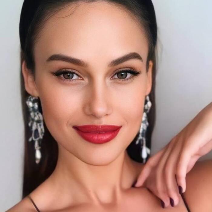 charming pen pal Natalia, 33 yrs.old from Lviv, Ukraine