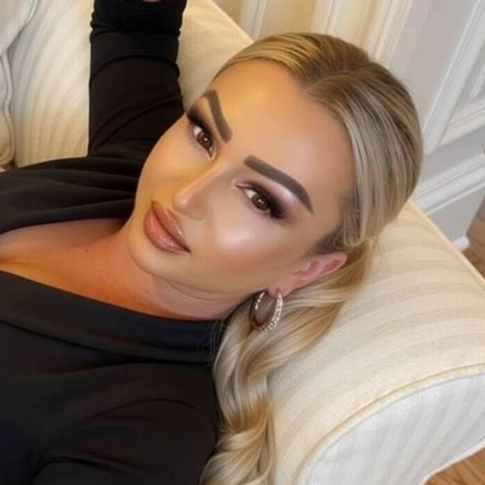 Charming mail order bride Svetlana, 47 yrs.old from Dubai, United Arab Emirates Charming mail order bride Svetlana, 47 yrs.old from Dubai, United Arab Emirates