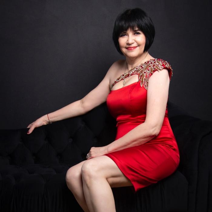 Hot miss Elena, 58 yrs.old from Odessa, Ukraine
