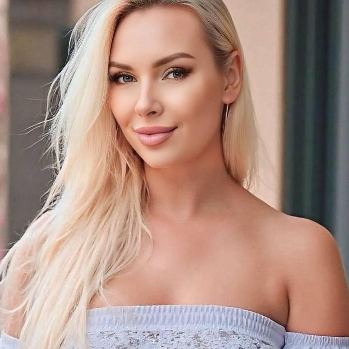 Sexy woman Natalia, 39 yrs.old from Lysander, Italy