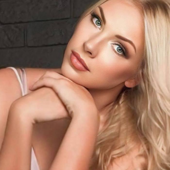 single pen pal Natalia, 39 yrs.old from Lysander, Italy