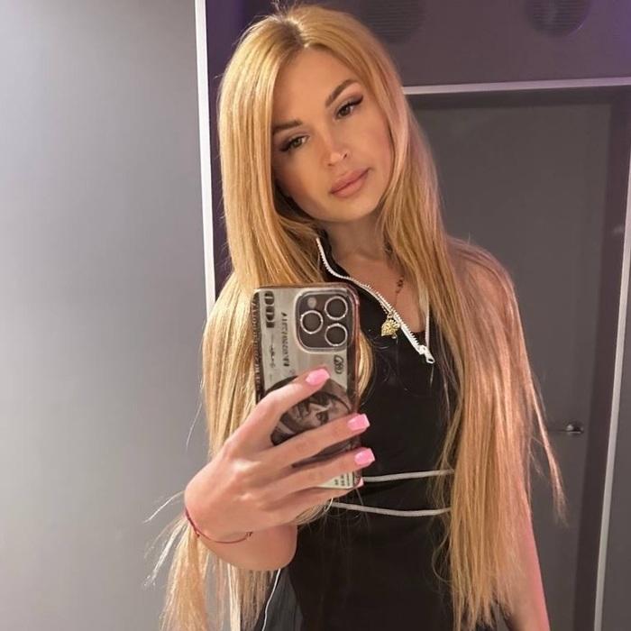 Charming girlfriend Evgenia, 39 yrs.old from Kiev, Ukraine