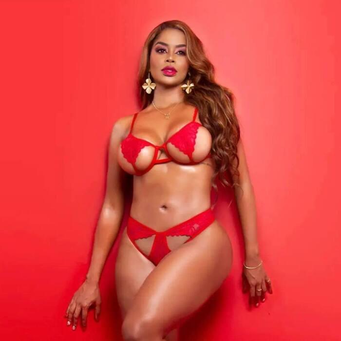 Gorgeous girl Angie Carolina, 35 yrs.old from Cali, Colombia