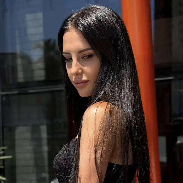 Gorgeous bride Polina, 25 yrs.old from Eastern Europe