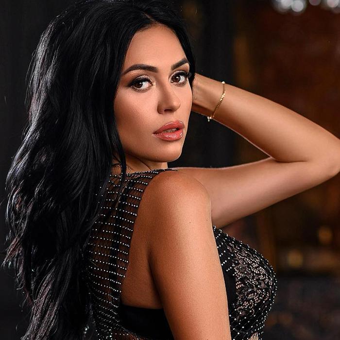 pretty mail order bride Viktoria, 33 yrs.old from Kaş, Turkey