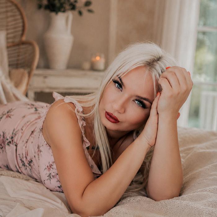 hot pen pal Ekaterina, 33 yrs.old from Eastern Europe