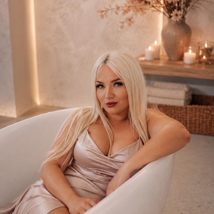 Charming lady Ekaterina, 33 yrs.old from Eastern Europe Charming lady Ekaterina, 33 yrs.old from Eastern Europe